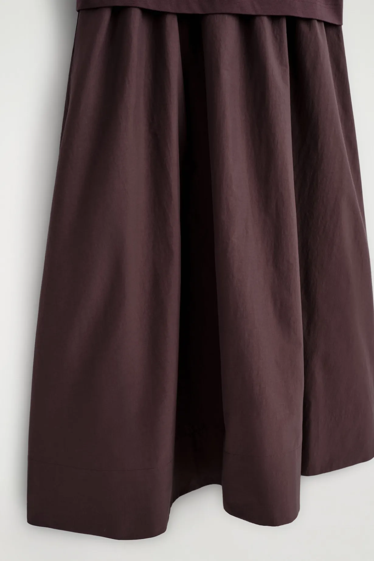 CONTRAST-PANEL BOAT-NECK MIDI DRESS