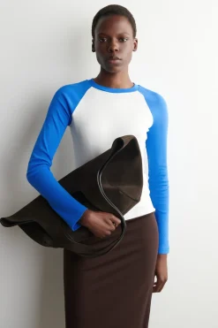 CONTRAST-SLEEVE T-SHIRT
