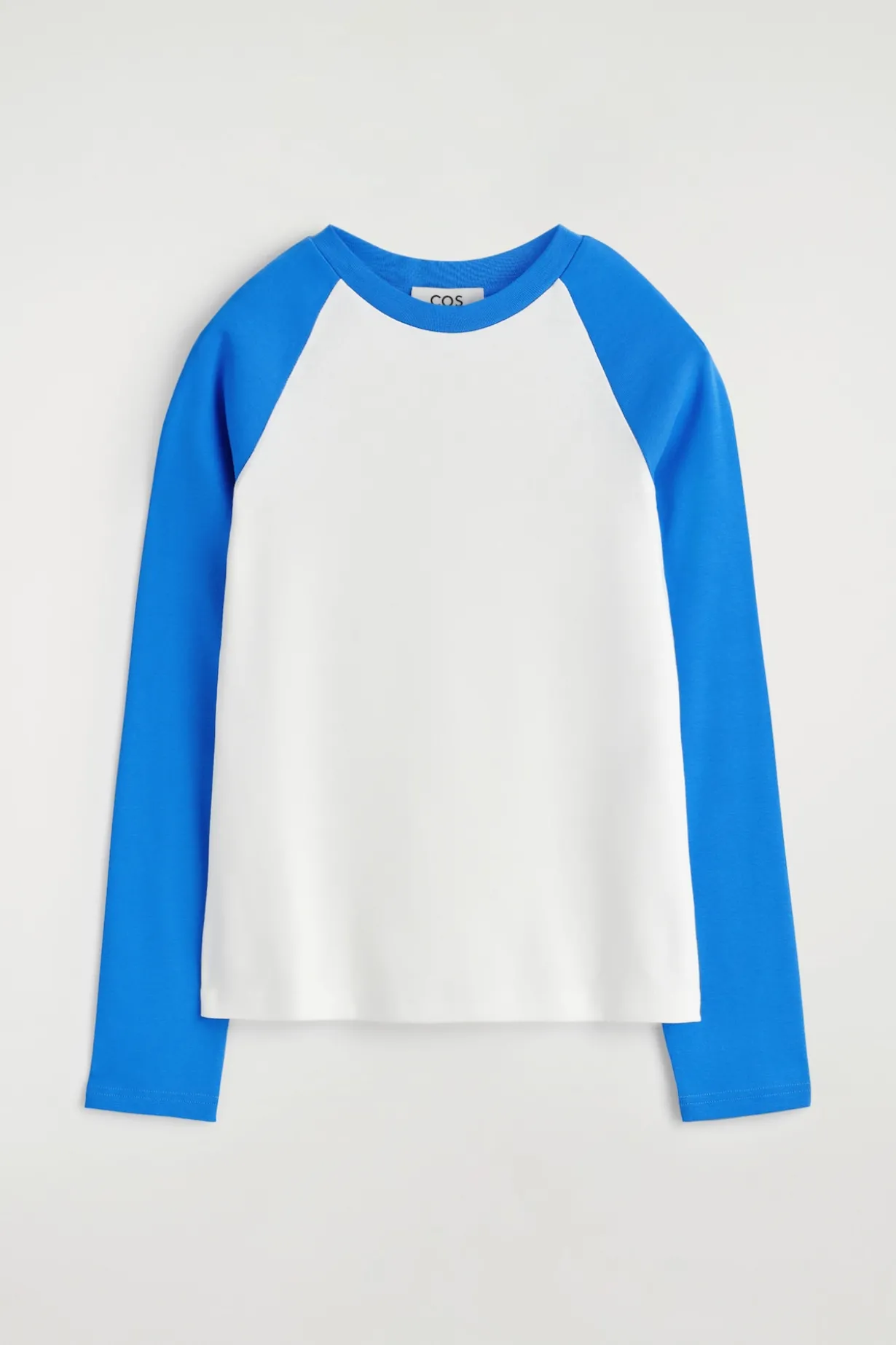 CONTRAST-SLEEVE T-SHIRT