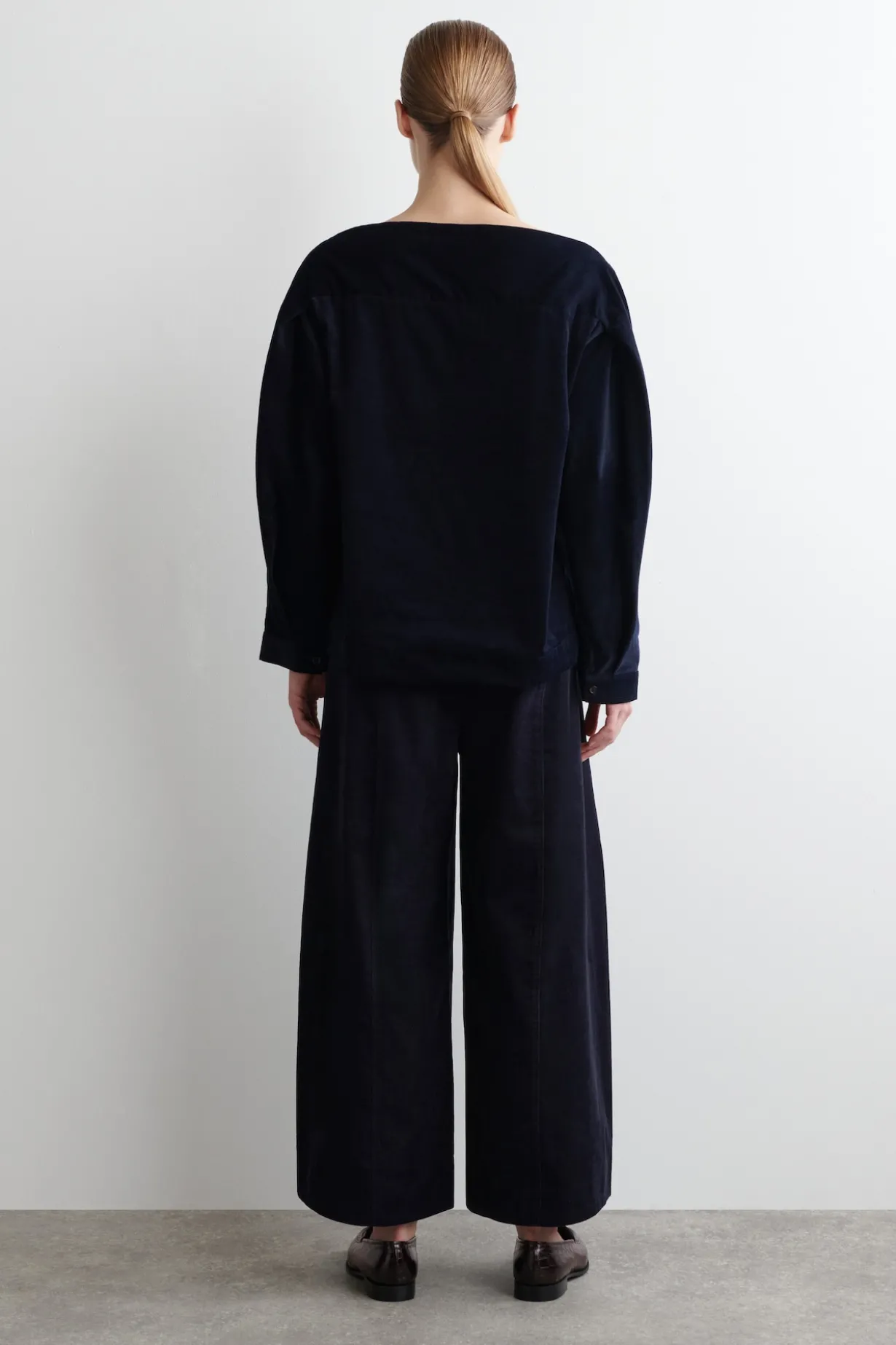 CORDUROY BARREL-LEG PANTS