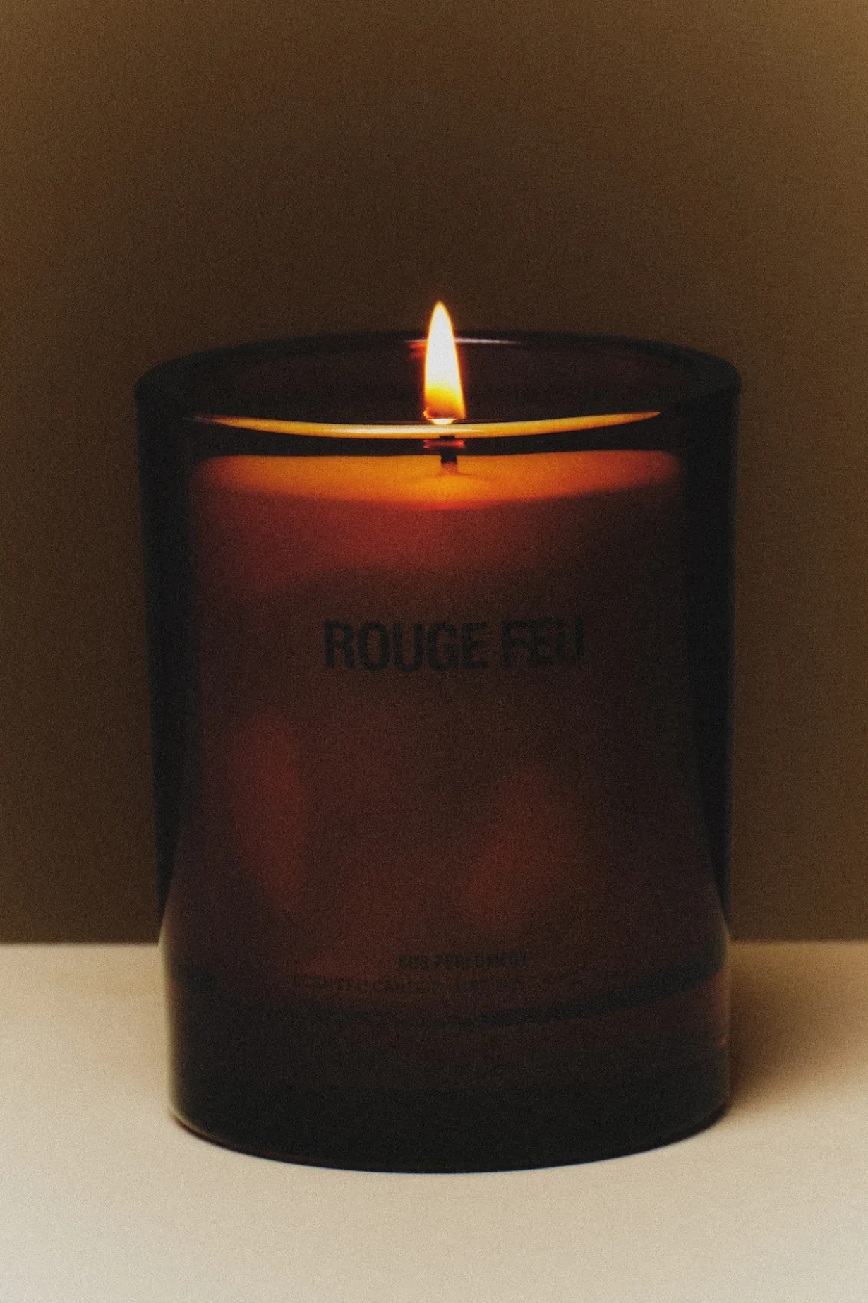 COS PERFUMERY SCENTED CANDLE, 7.8 OZ