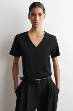 COTTON V-NECK T-SHIRT