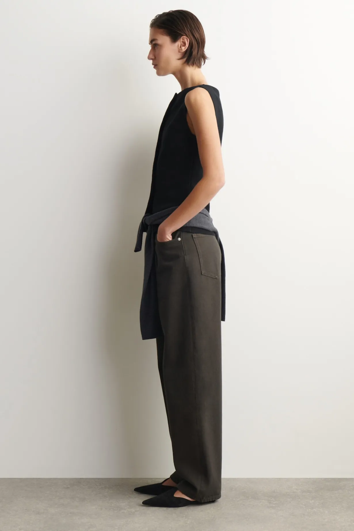 COTTON-BLEND CREPE VEST