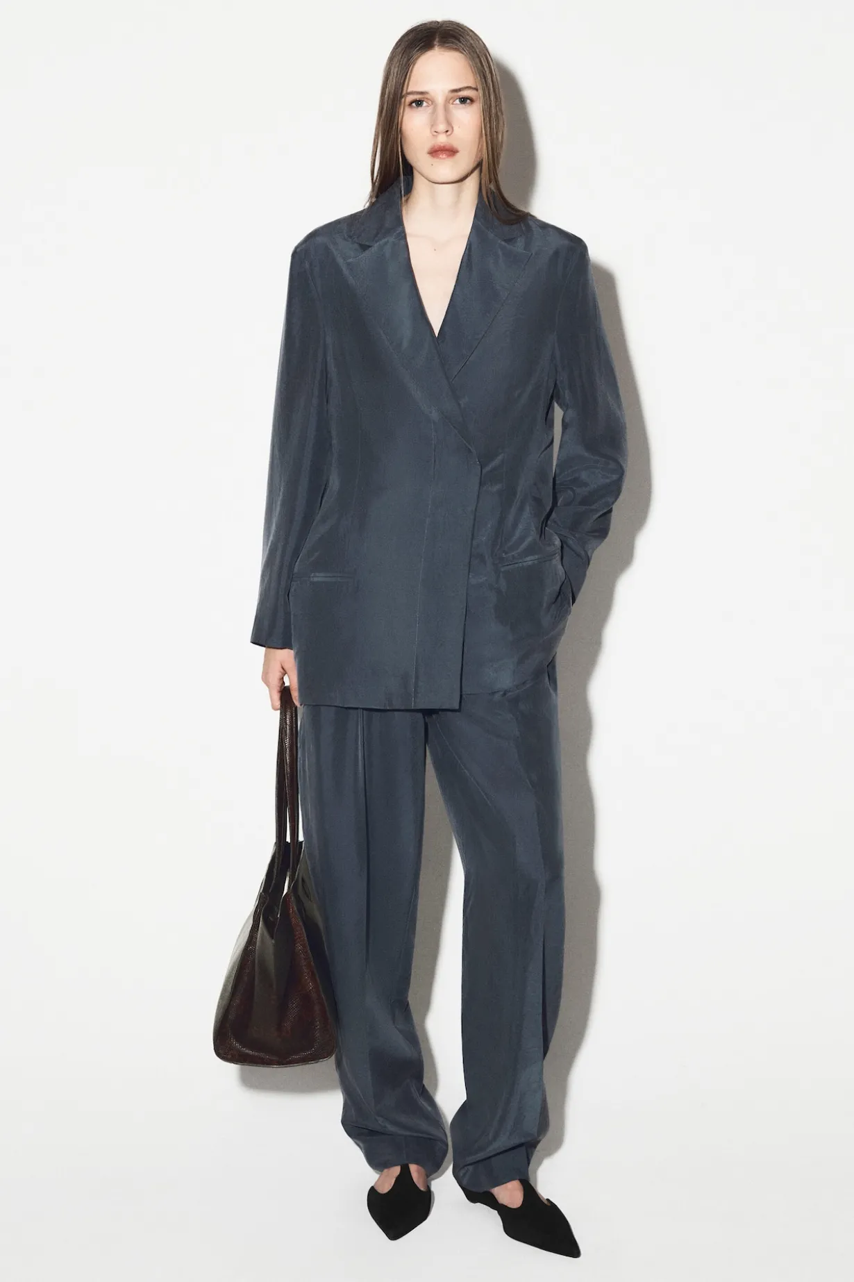CRINKLED-SILK BLAZER