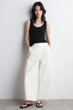 CROPPED BARREL-LEG COTTON PANTS