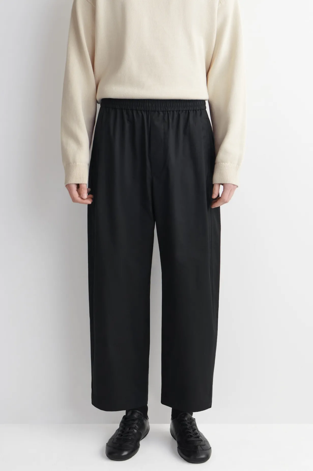 CROPPED ELASTICATED WIDE-LEG PANTS
