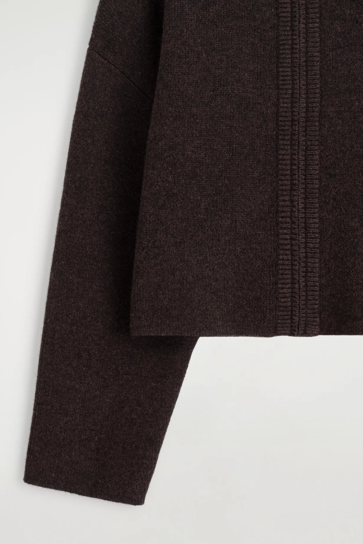 CROPPED KNITTED MERINO WOOL JACKET