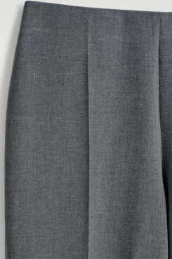 CROPPED SLIM-LEG PANTS