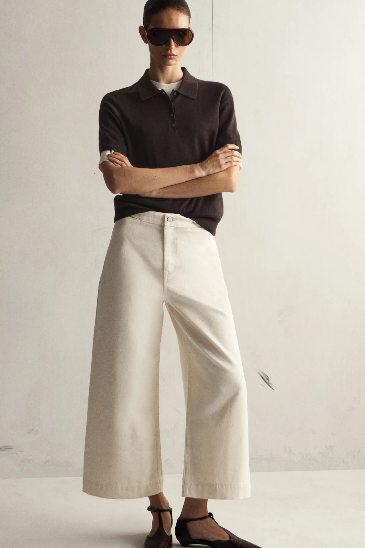 CROPPED WIDE-LEG DENIM PANTS
