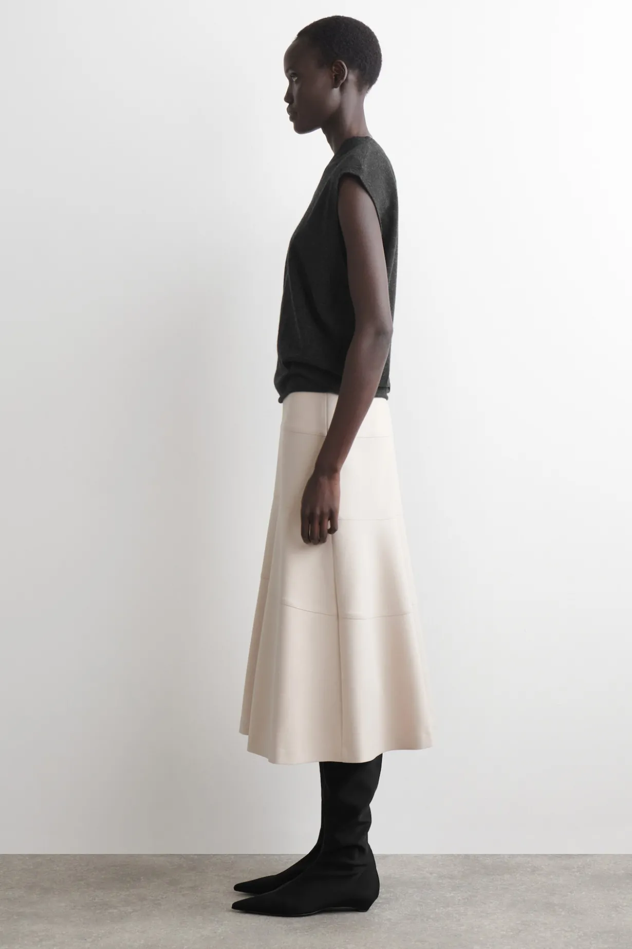 CURVED A-LINE MIDI SKIRT