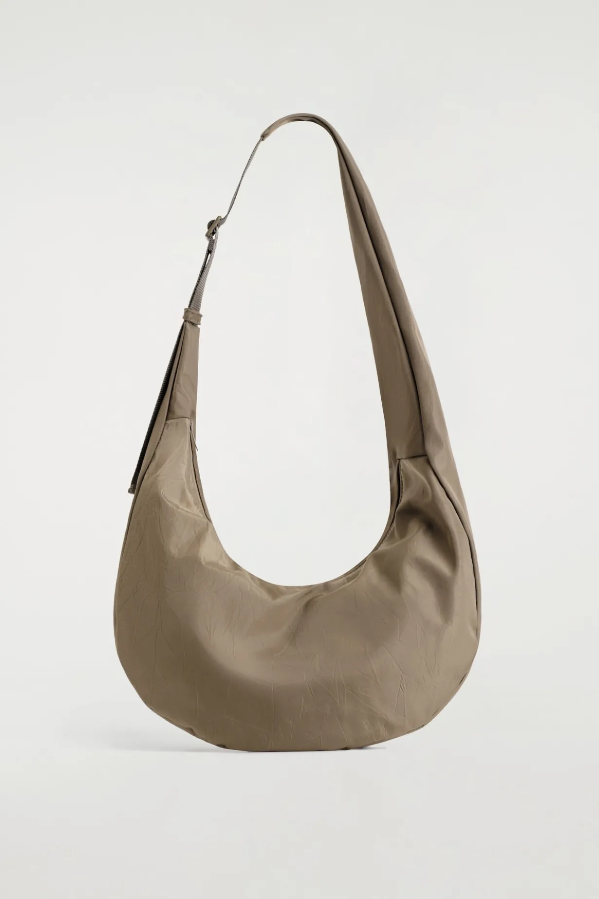 CURVED CROSSBODY BAG - CRINKLED-SHELL