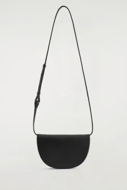 CURVED CROSSBODY BAG - LEATHER