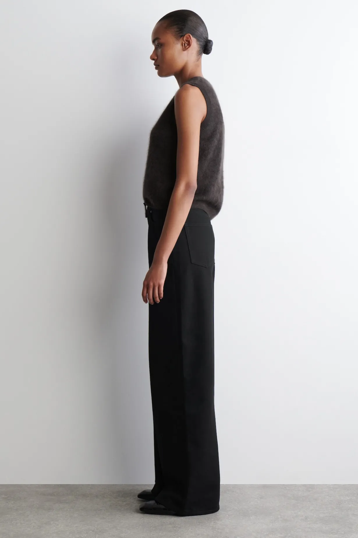 DIAL WIDE-LEG JEANS