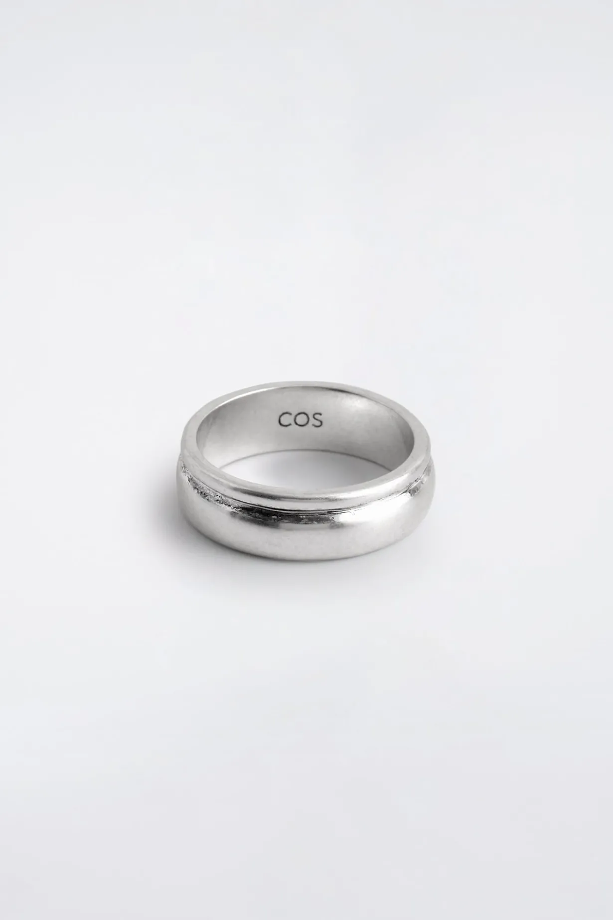 DOUBLE-BAND RING