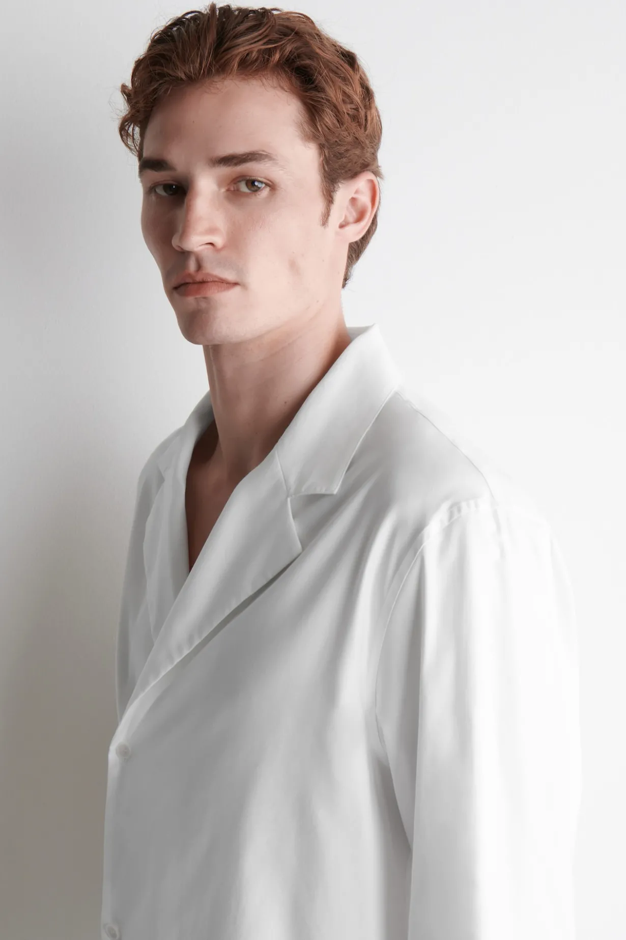 DOUBLE-BREASTED SHIRT