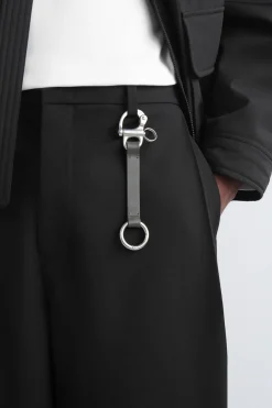 DOUBLE-ENDED LEATHER LANYARD