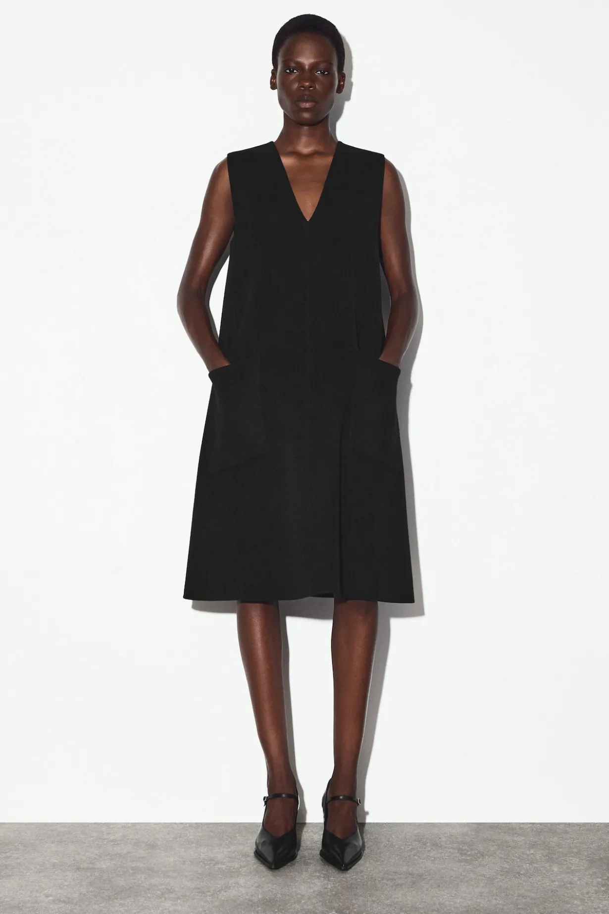 DOUBLE-FACED MERINO WOOL DRESS