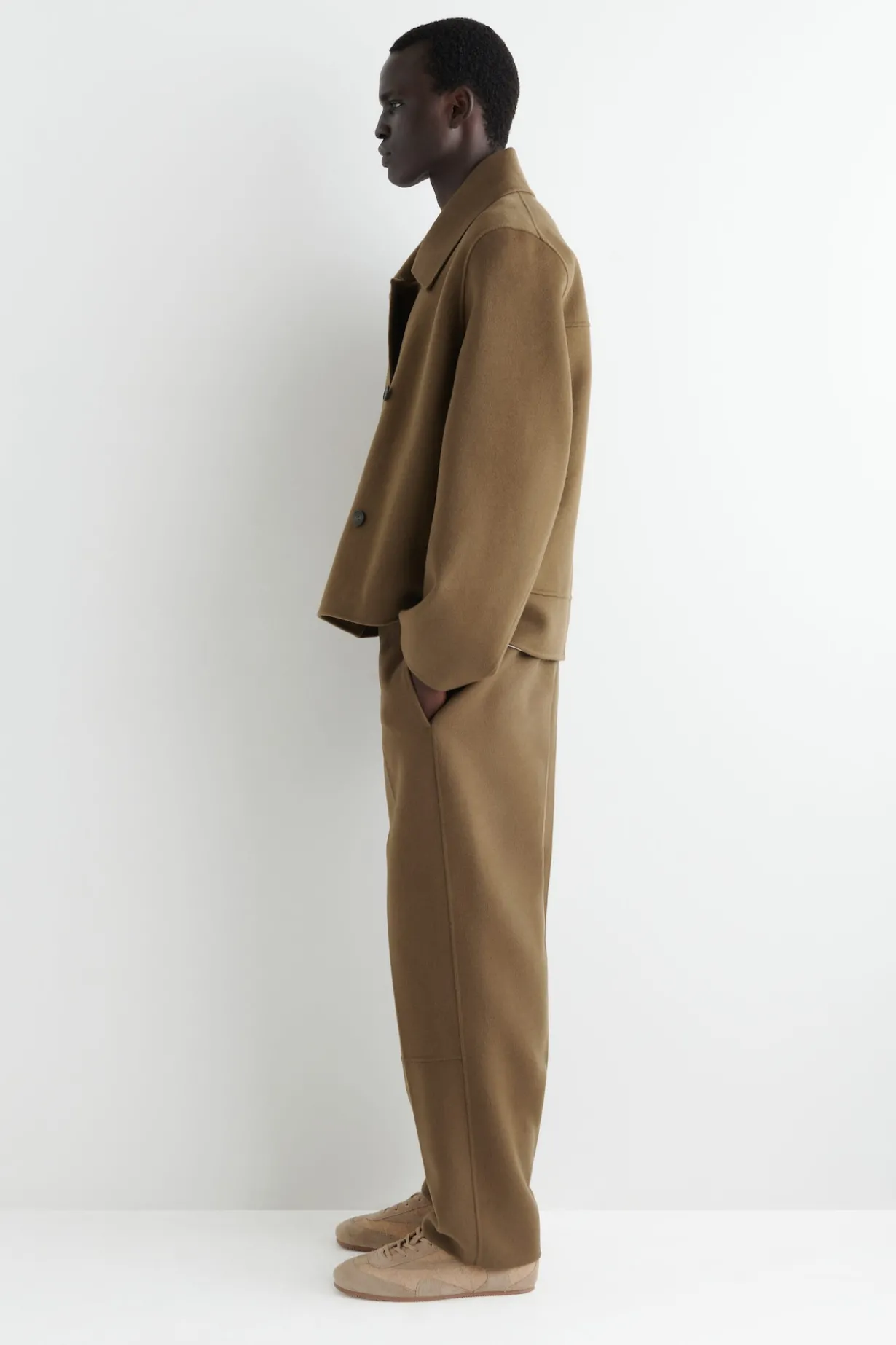 DOUBLE-FACED WOOL BARREL-LEG PANTS
