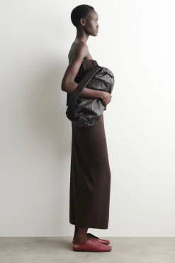 DRAPED LEATHER MULES
