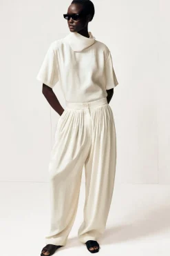 DRAPED PLEATED STRAIGHT-LEG PANTS