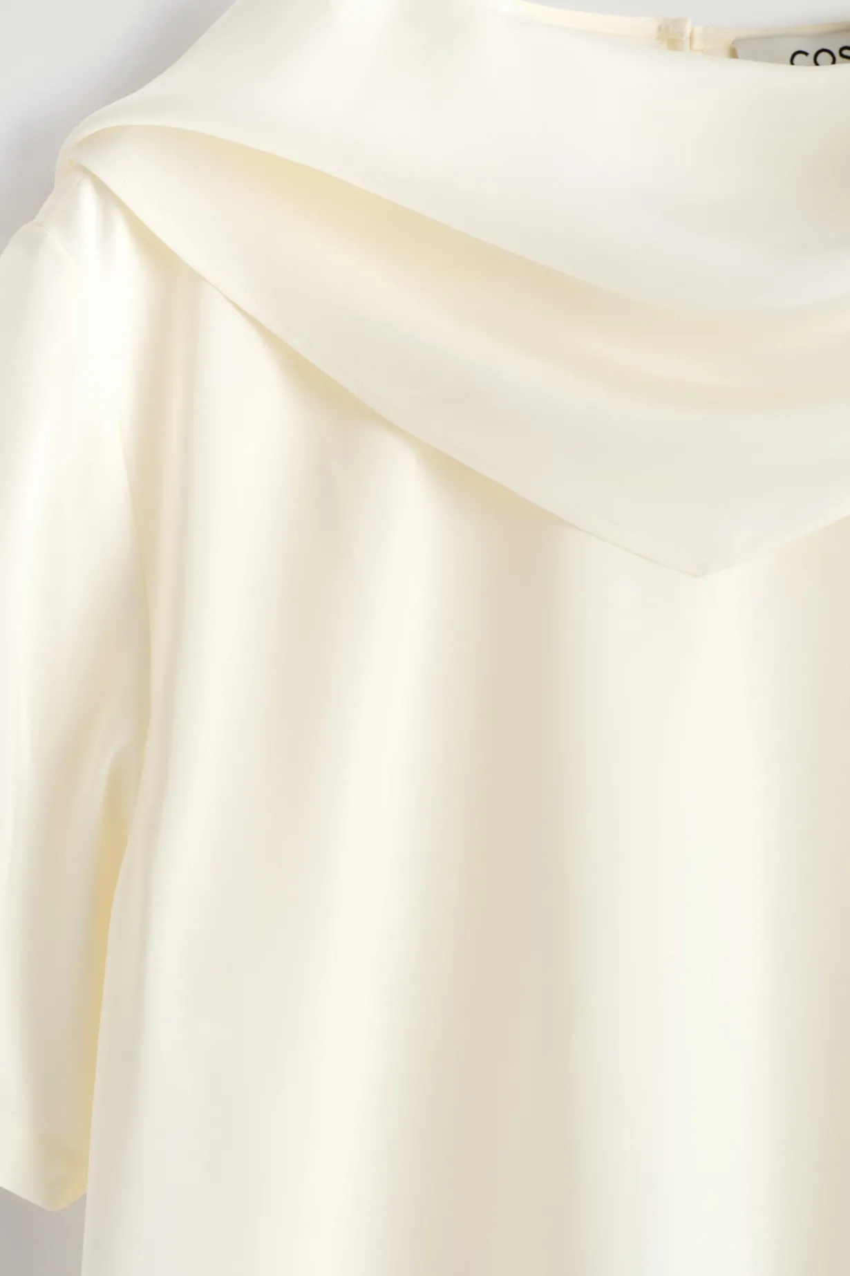 DRAPED SCARF-DETAIL TOP
