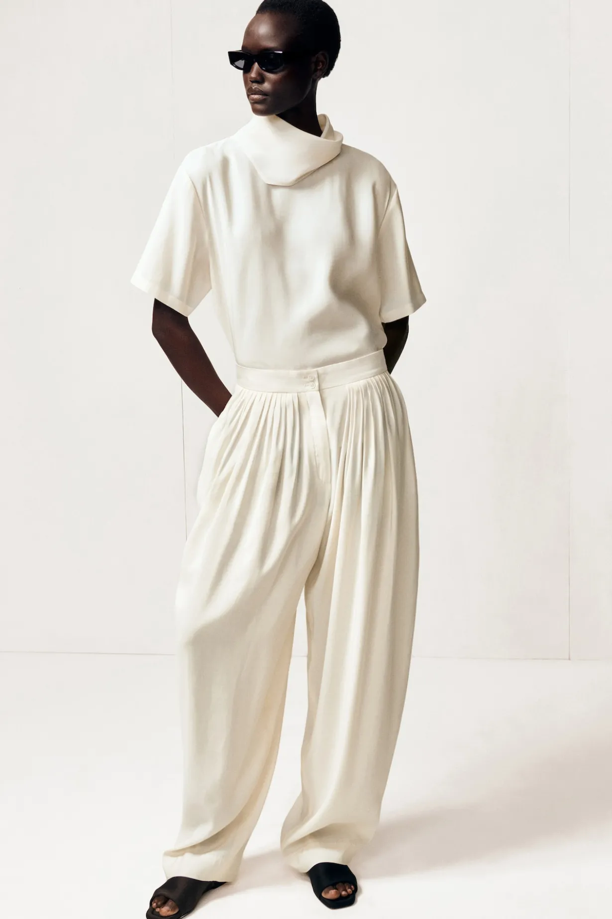 DRAPED SCARF-DETAIL TOP