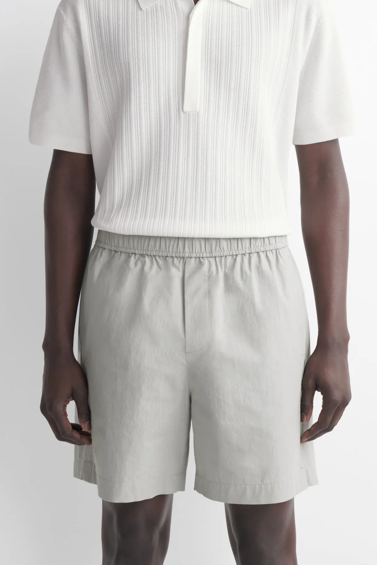 ELASTICATED COTTON SHORTS