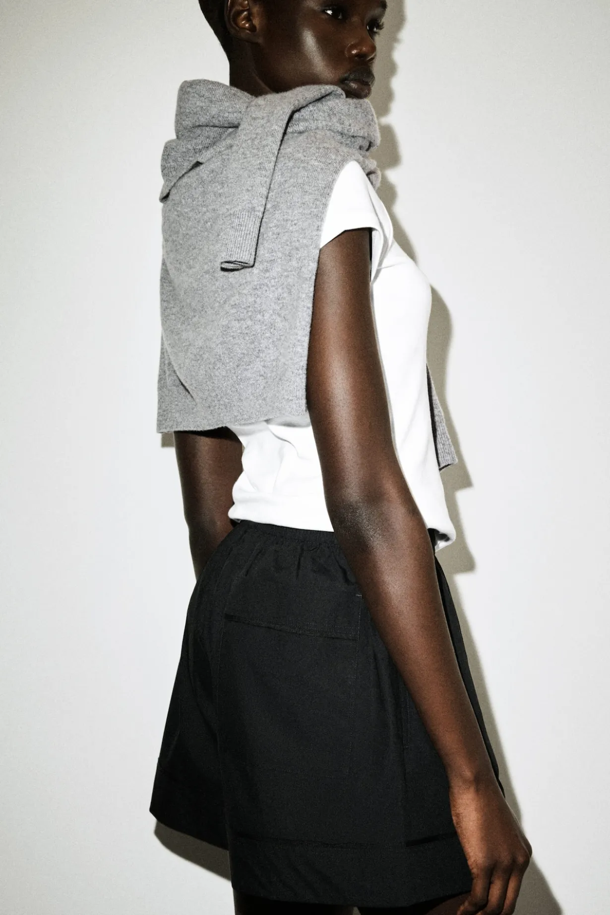 ELASTICATED GROSGRAIN-DETAIL COTTON SHORTS