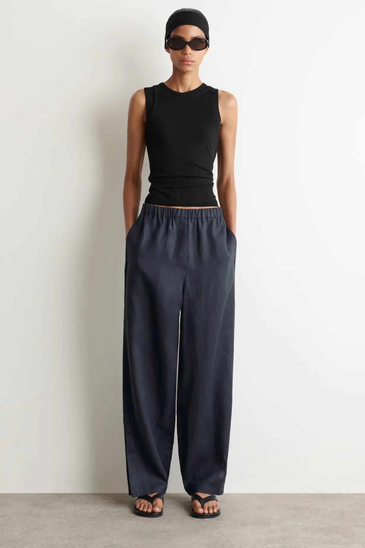 ELASTICATED LINEN BARREL-LEG PANTS