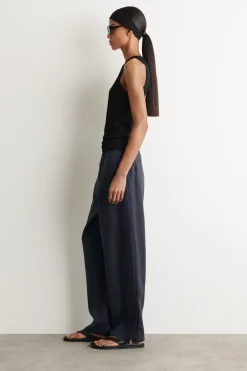 ELASTICATED LINEN BARREL-LEG PANTS