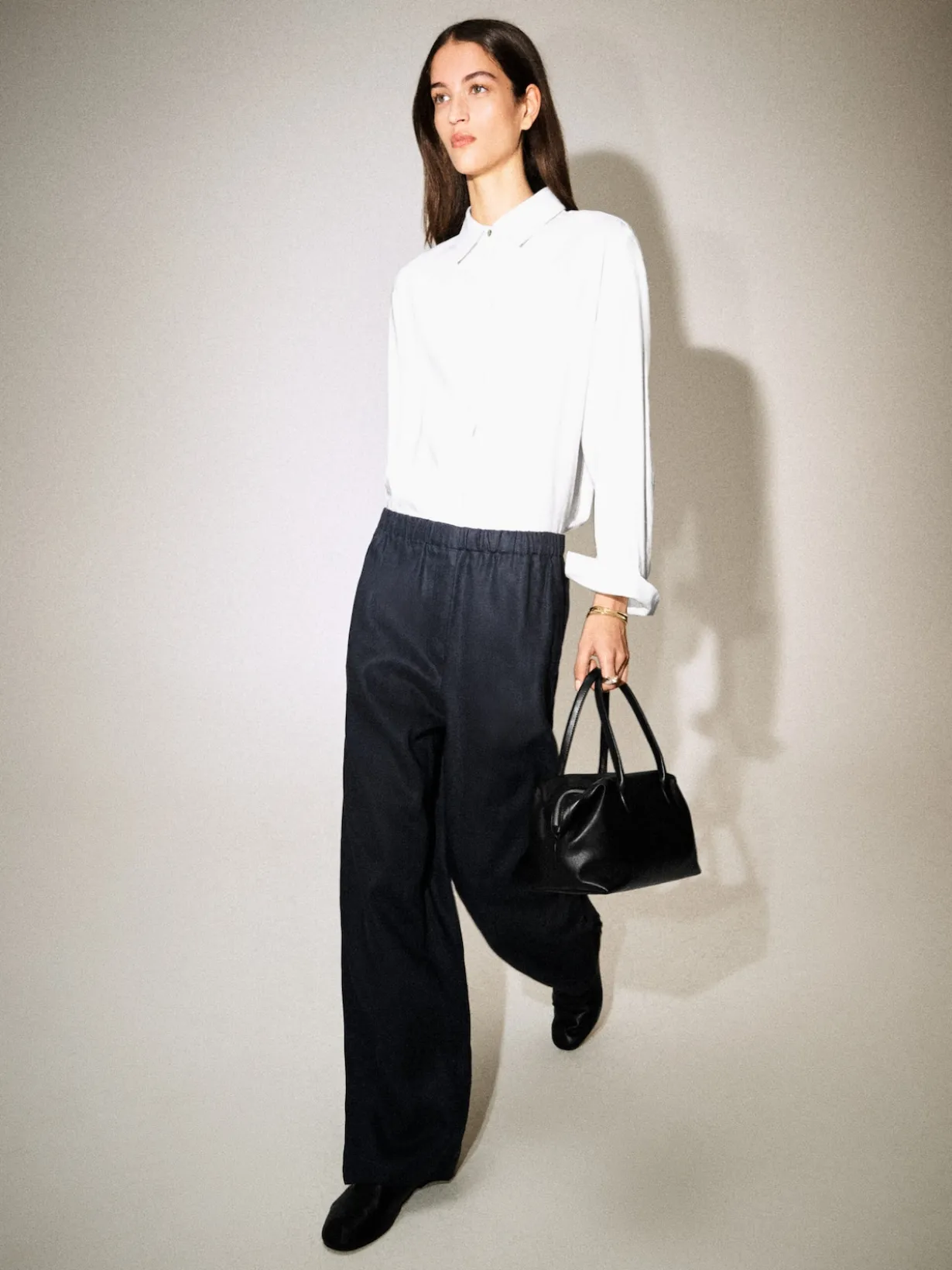 ELASTICATED LINEN BARREL-LEG PANTS