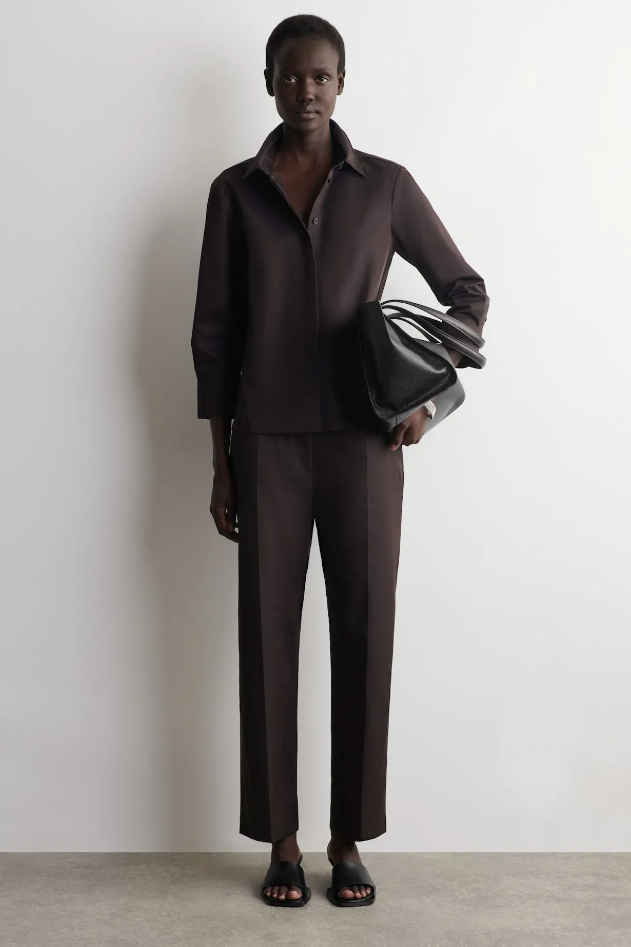 EMBROIDERED COTTON PANTS