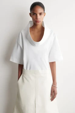 EXAGGERATED MOCK-NECK TOP
