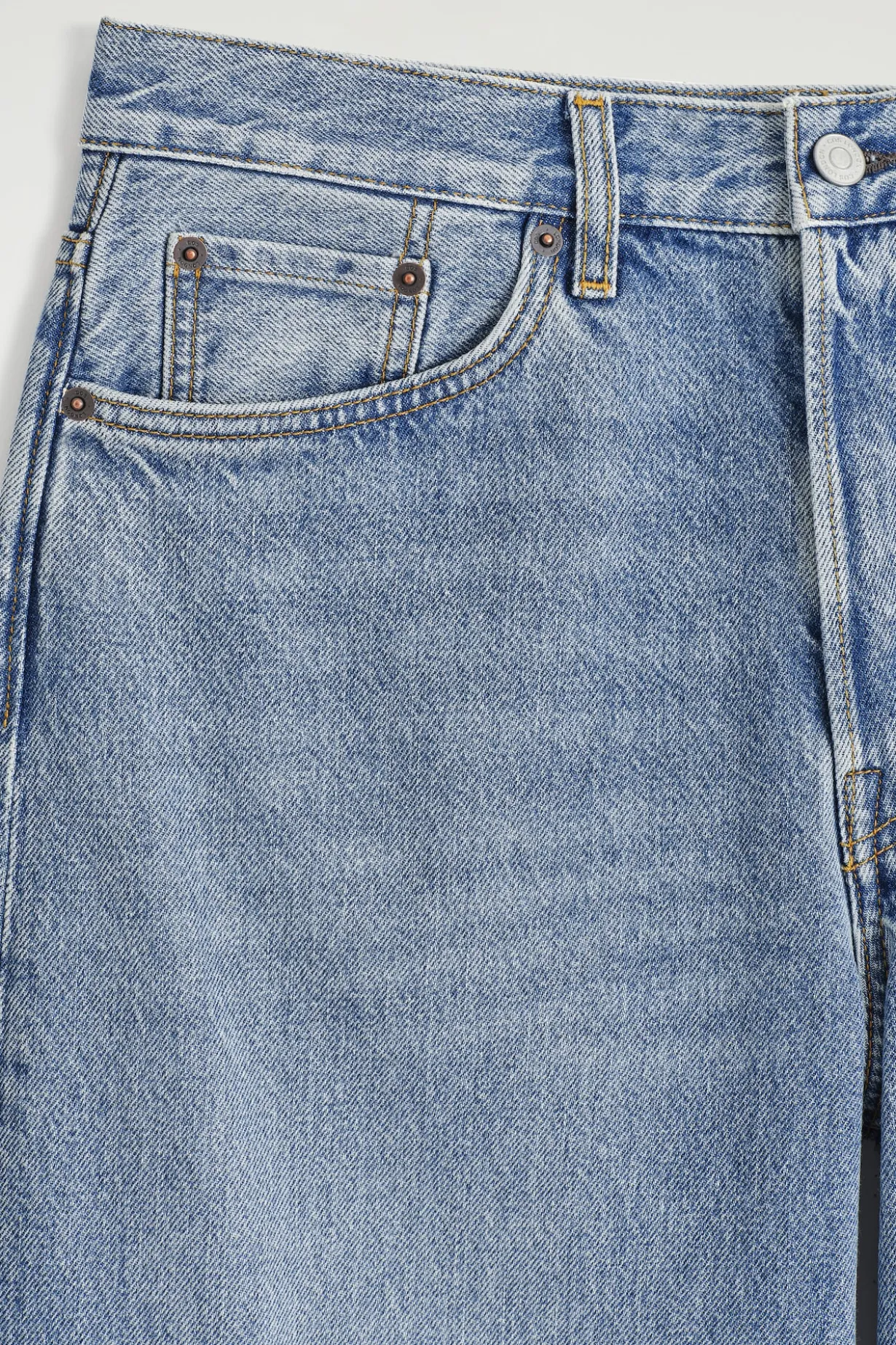FACADE STRAIGHT-LEG JEANS