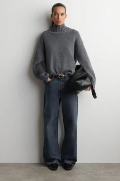 FACADE STRAIGHT-LEG JEANS