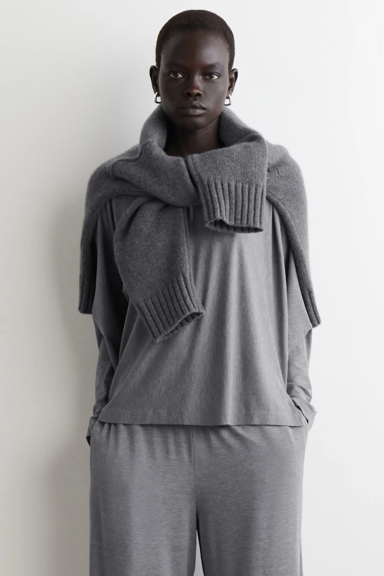 FLUID JERSEY LONG-SLEEVED TOP