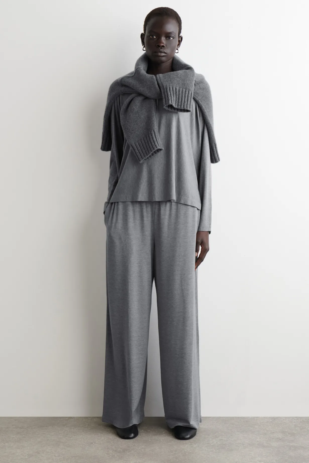 FLUID JERSEY LONG-SLEEVED TOP