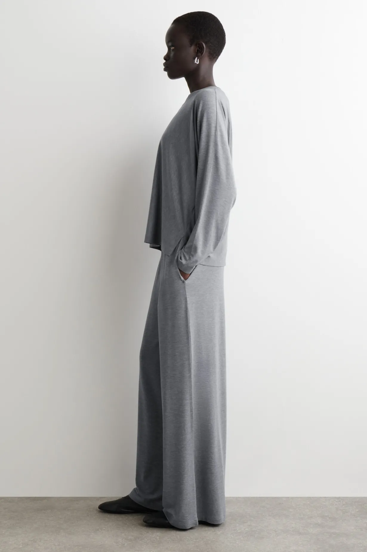 FLUID JERSEY LONG-SLEEVED TOP