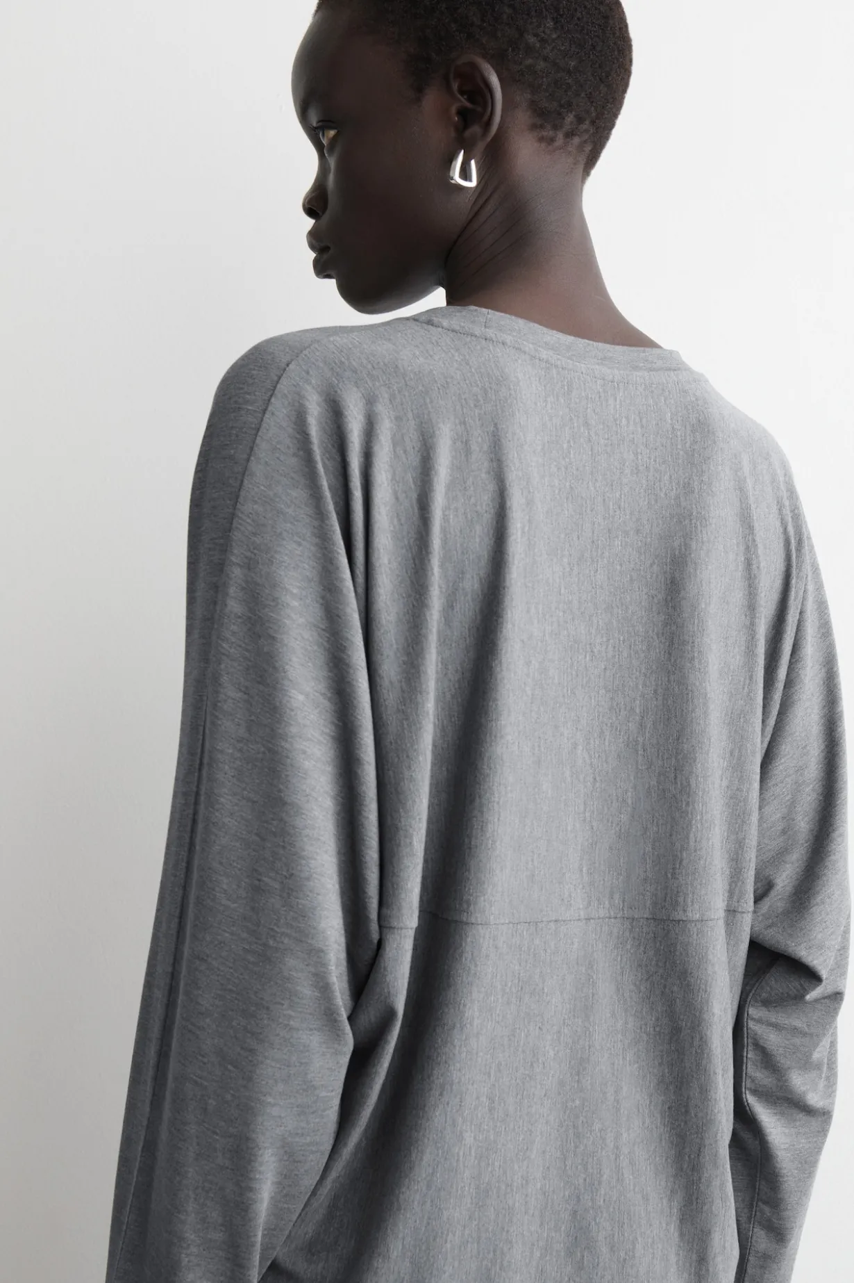 FLUID JERSEY LONG-SLEEVED TOP