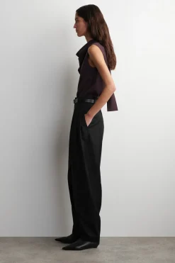 FLUID MOCK-NECK SCARF BLOUSE