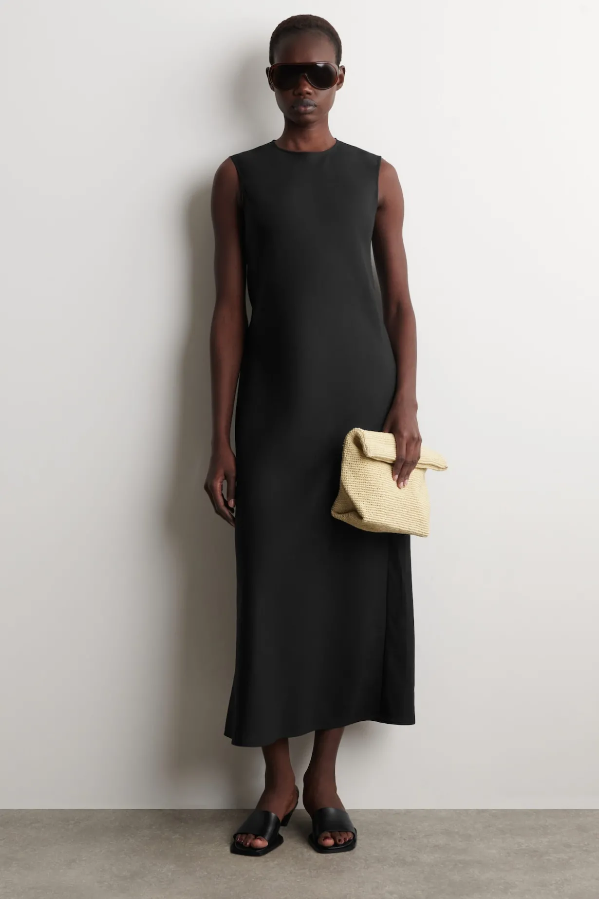 FOLDED CLUTCH BAG - STRAW