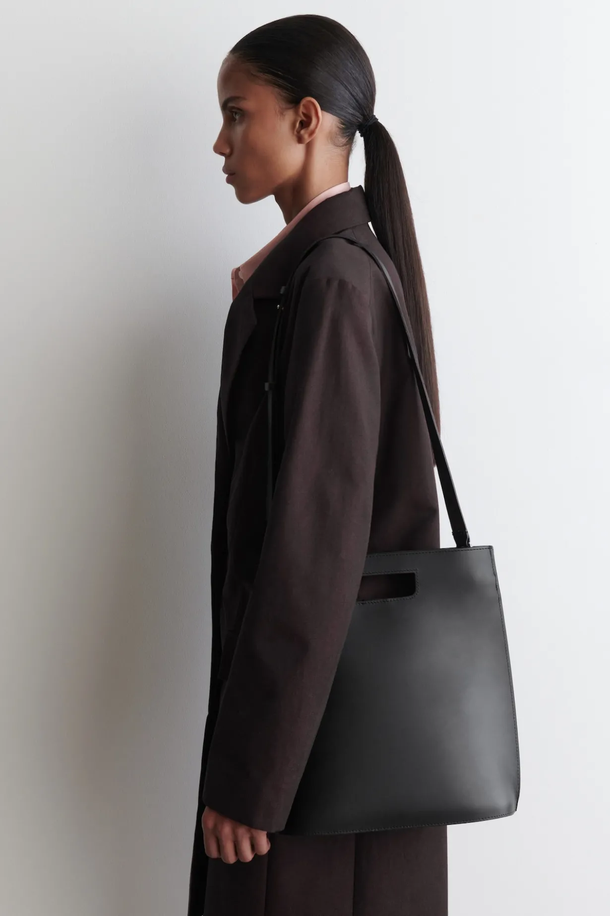 FOLIO BAG - LEATHER