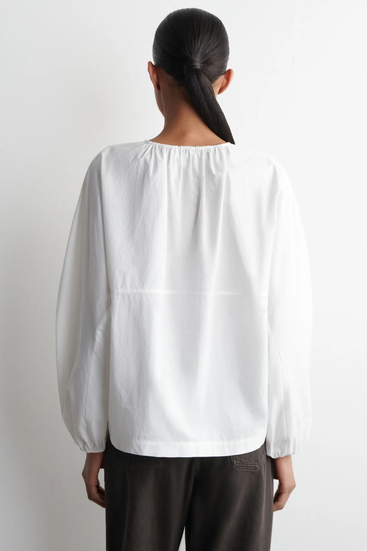 GATHERED PIMA COTTON BLOUSE