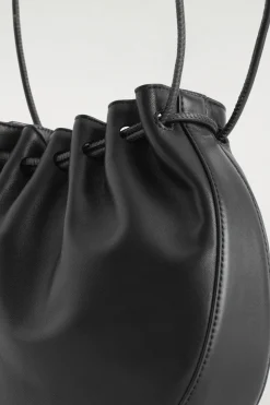 GATHERED POUCH BAG - LEATHER
