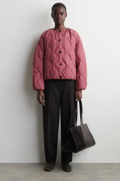 GATHERED QUILTED DOWN JACKET