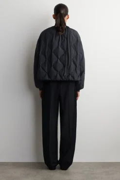 GATHERED QUILTED DOWN JACKET