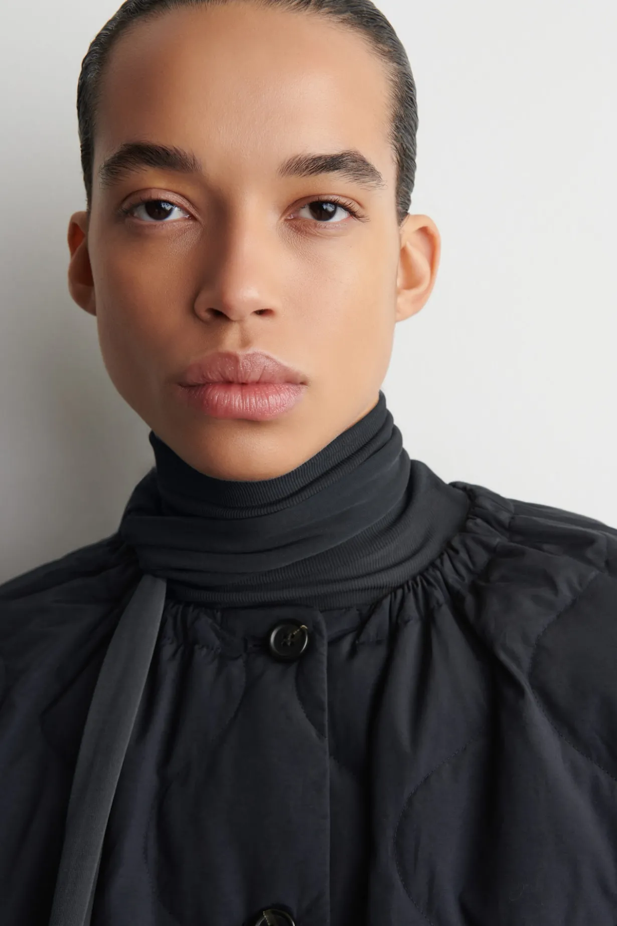 GATHERED QUILTED DOWN JACKET