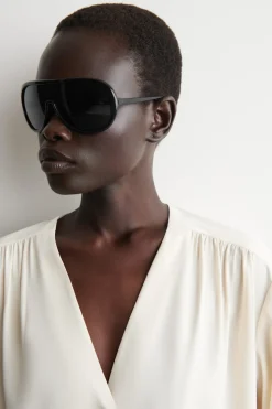 GATHERED V-NECK BLOUSE