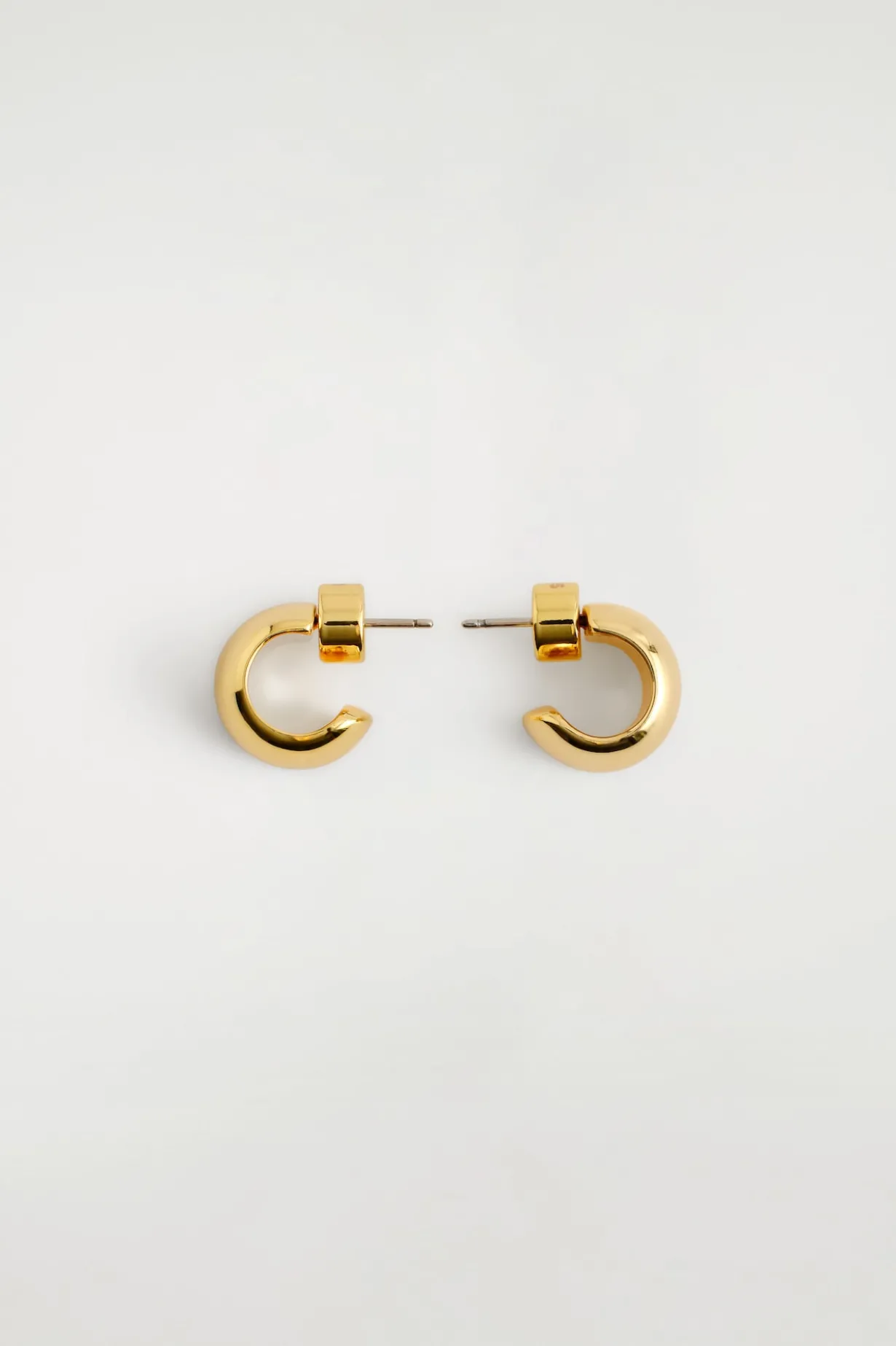 HALF-HOOP EARRINGS