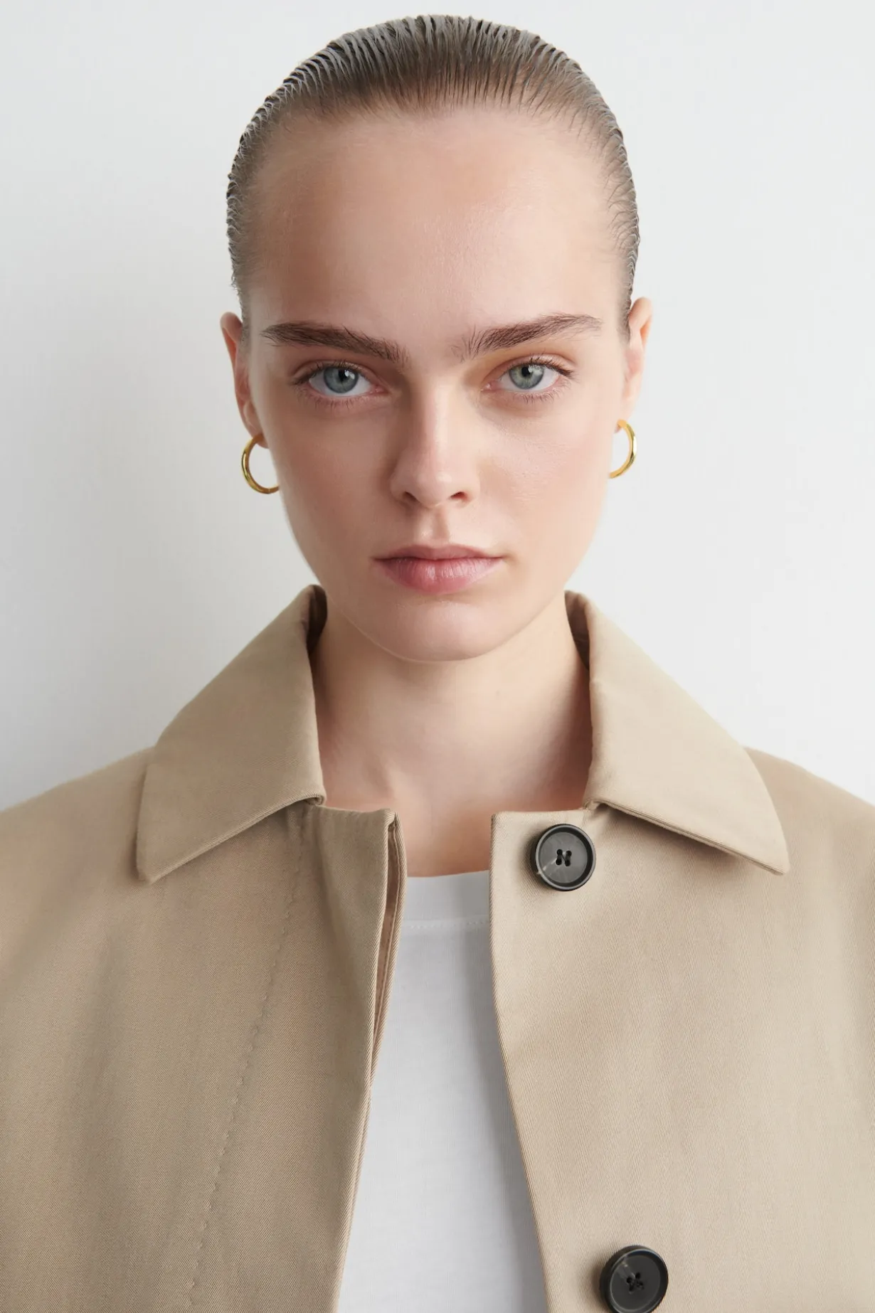 HOOP EARRINGS